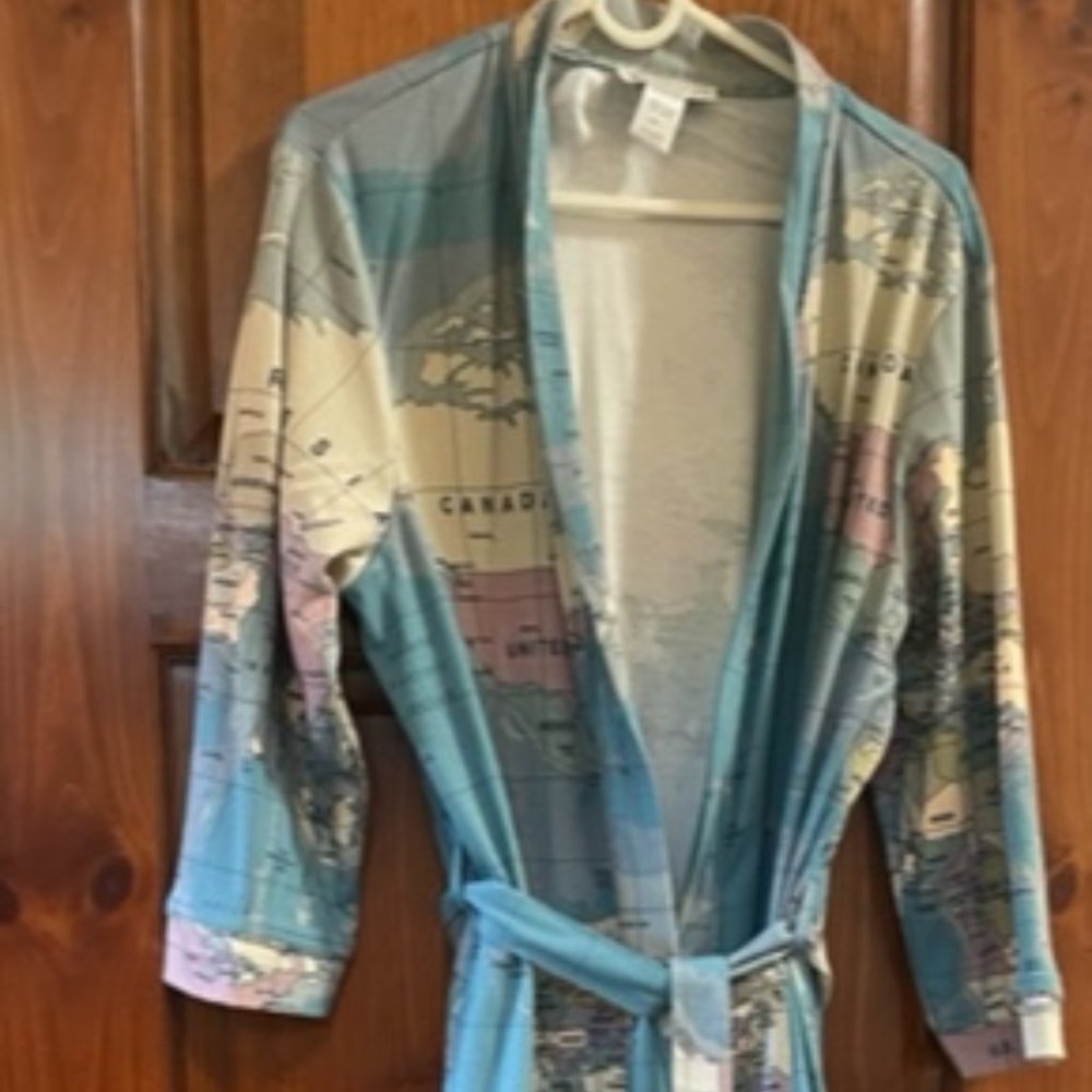 Catalog Favorites Size L 100% Cotton "World Map" Woman's Robe